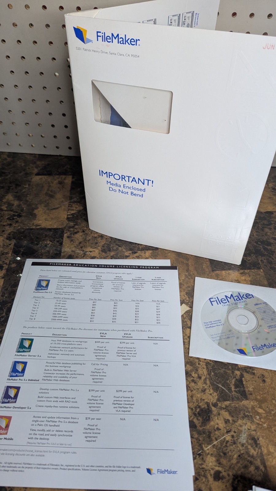 Rare - FileMaker Pro 5.5 Trial Version Spring 2001 Windows & Mac Demo Disc 