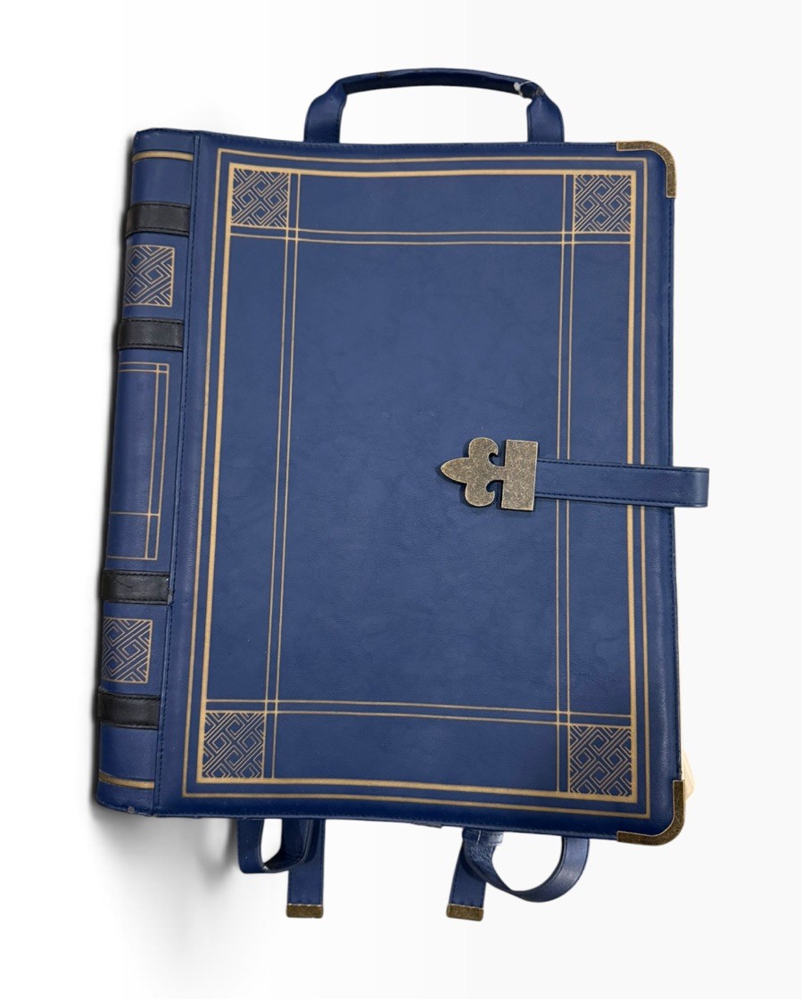 ThinkGeek 2015 Olde Book Backpack Messenger Laptop Bibliophile NWT
