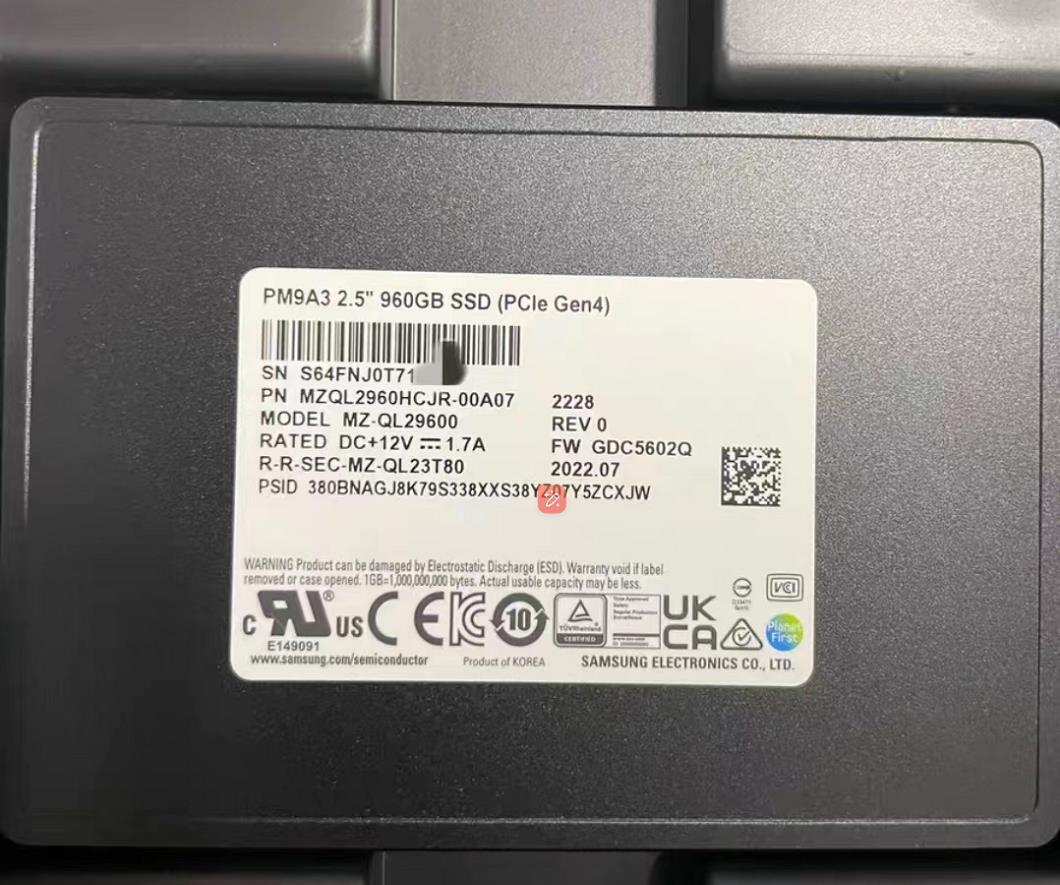 New Samsung PM9A3 960GB 2.5” SSD U.2 PCle 4.0 x4 MZQL2960HCJR-00A07