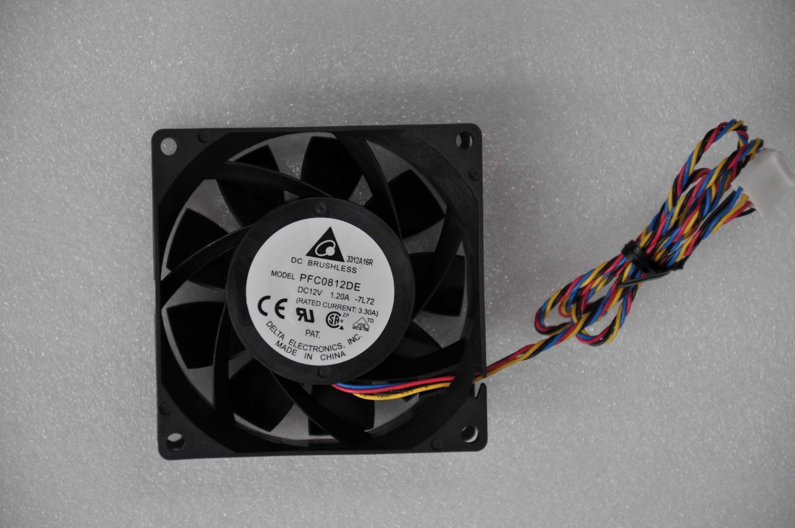 IBM  INTELLISTATION Z PRO (9228-AC1/MC1) 80MMX38MM FAN GRADE A 42C7484