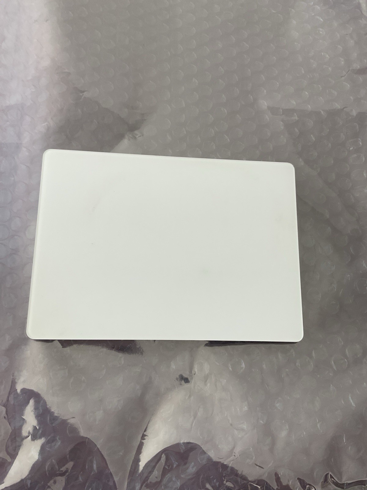 Apple Magic Trackpad 2 - A1535 Wireless Bluetooth White/Silver - No Cable
