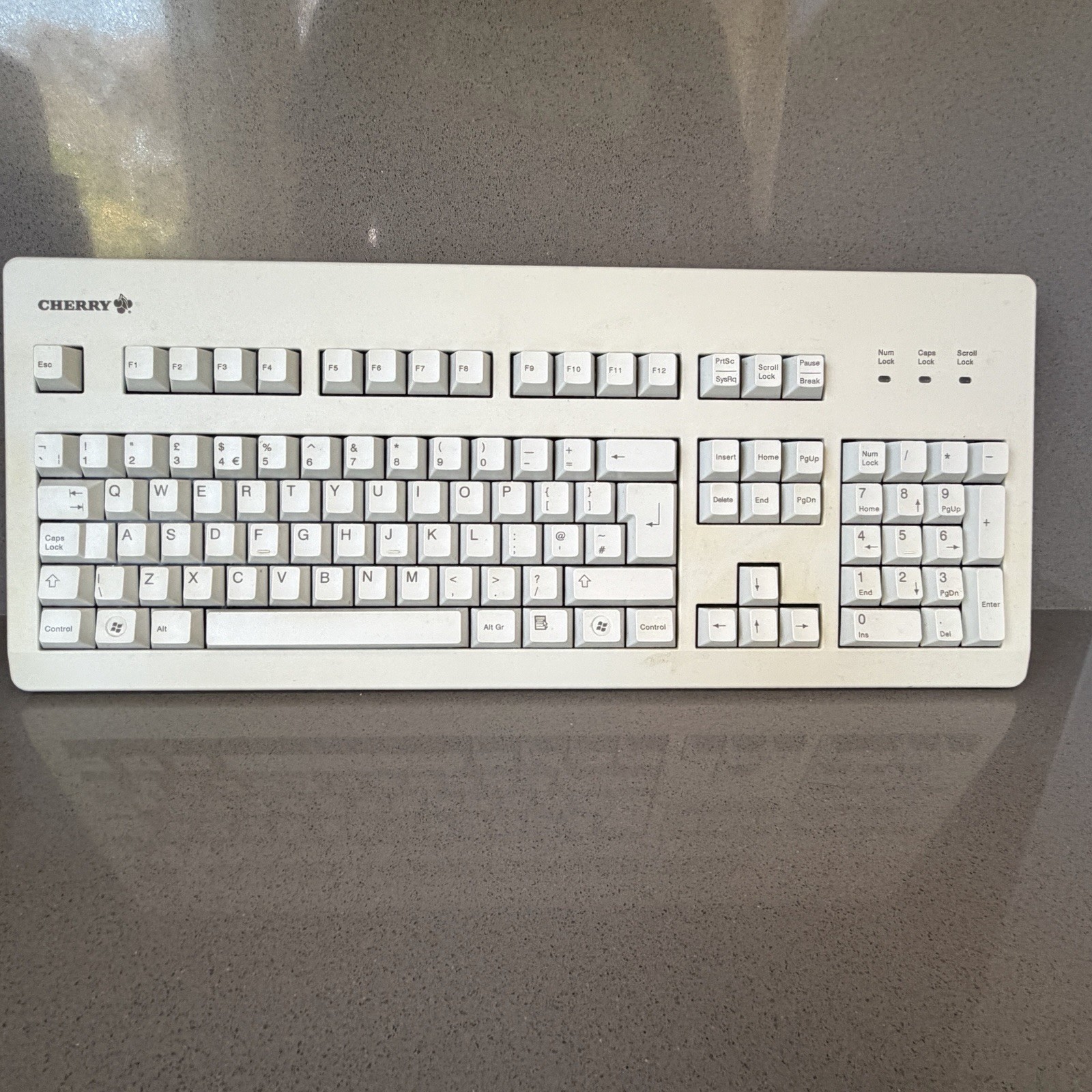 Vintage Cherry G80-3000 MX Mechanical Keyboard Blue Stem USB