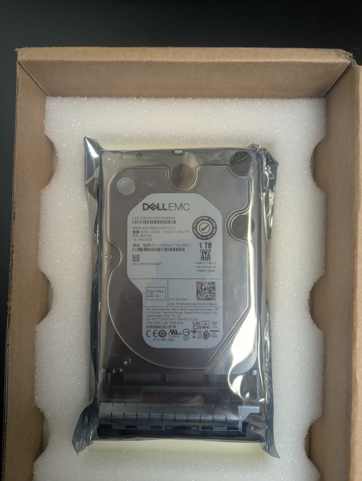Dell 400-AURS 1 TB SATA3 7200 RPM Hard Drive Hot Swap- NEW never used