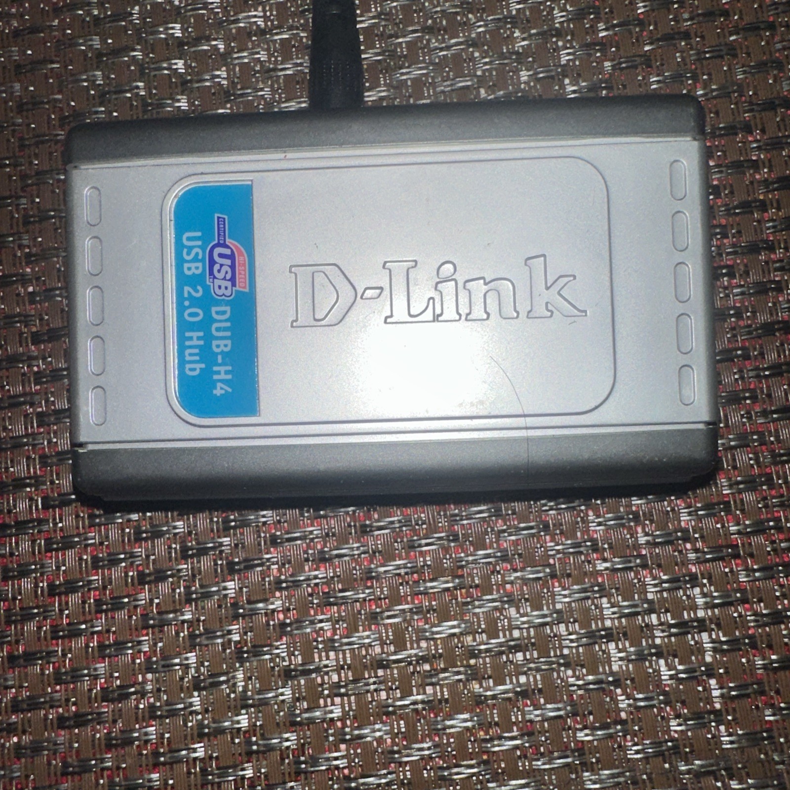 D-LINK DUB-H4 USB 2.0 HUB - USB cable - Power Adapter