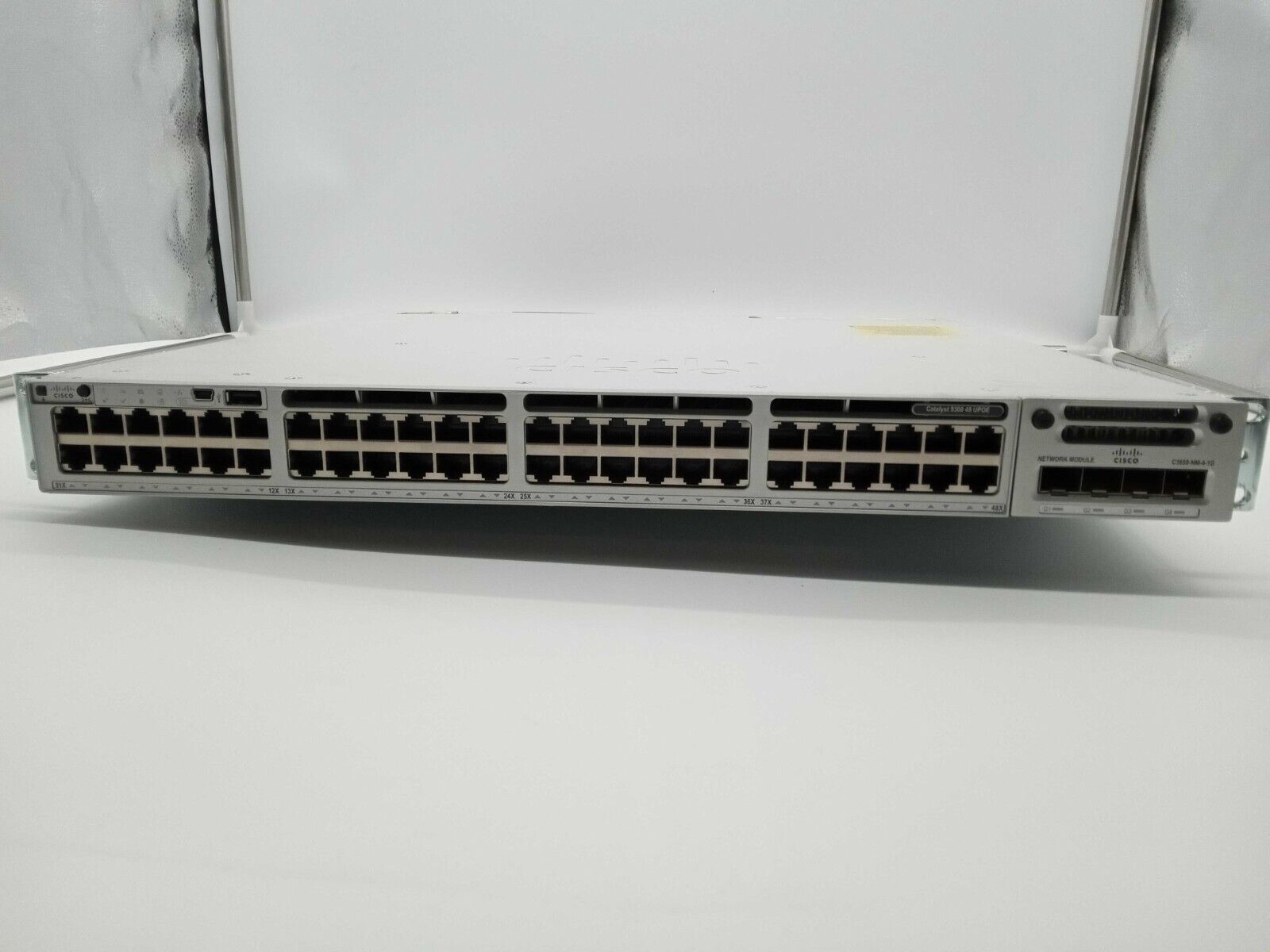 Cisco Catalyst C9300-48U-POE VO2 Switch 48-Port Module 1 PSU