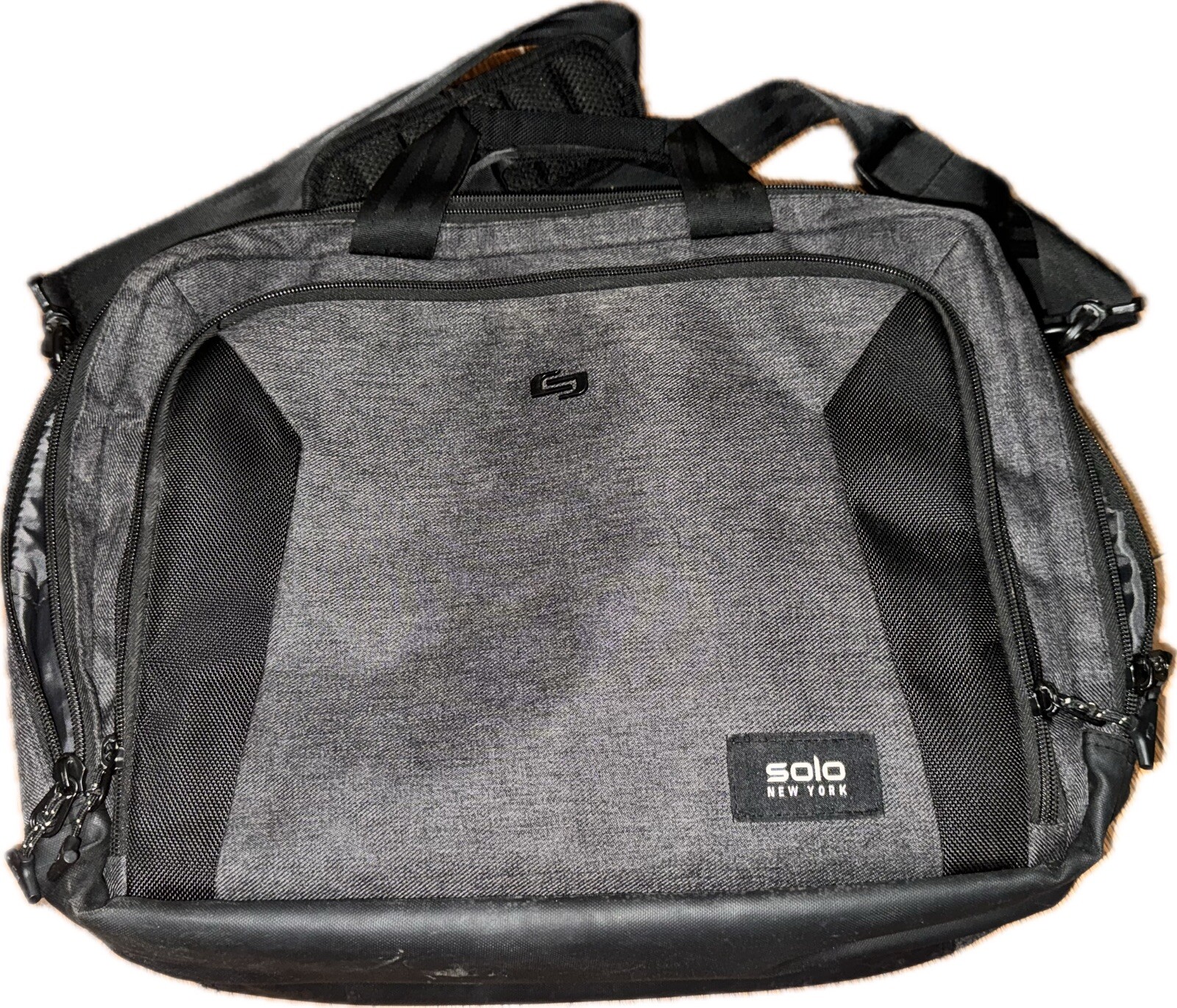 Solo Black Nylon Computer Bag W/ Detachable Shoulder Strap & Outer Pockets 16x12