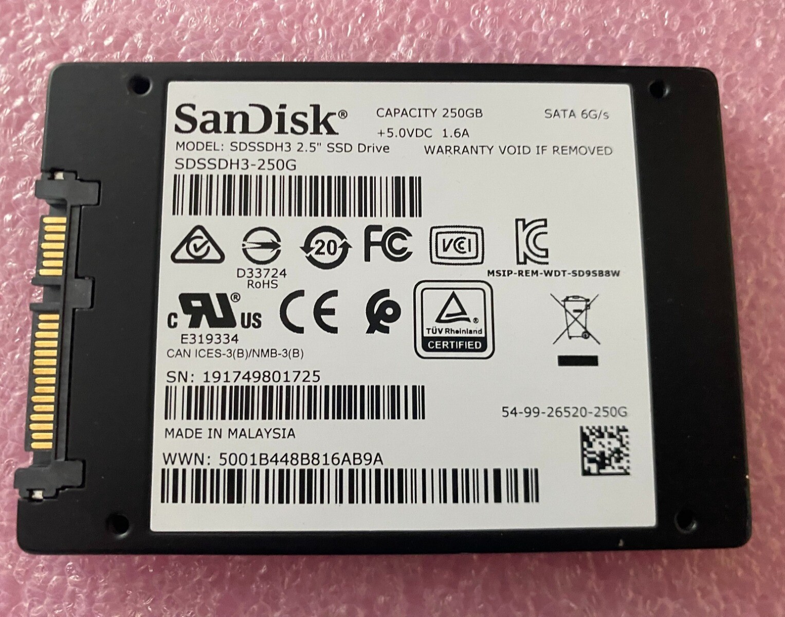 SanDisk Ultra 3D SSD 250GB SDSSDH3-250G SATA 6gbs 2.5" Solid State Drive