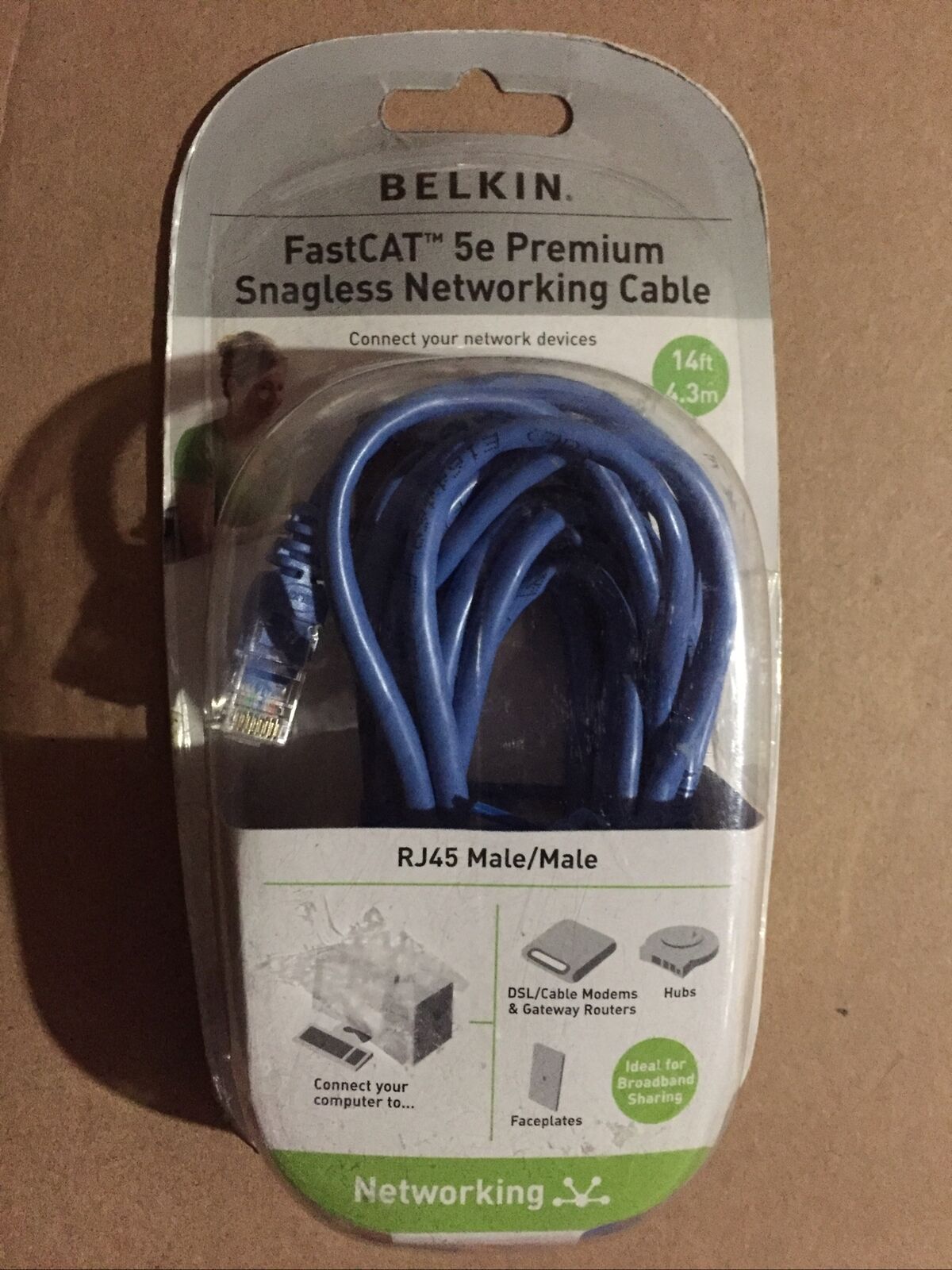 Belkin 14 Foot Fast CAT5e Networking Ethernet Cable RJ45 Male/Male Blue