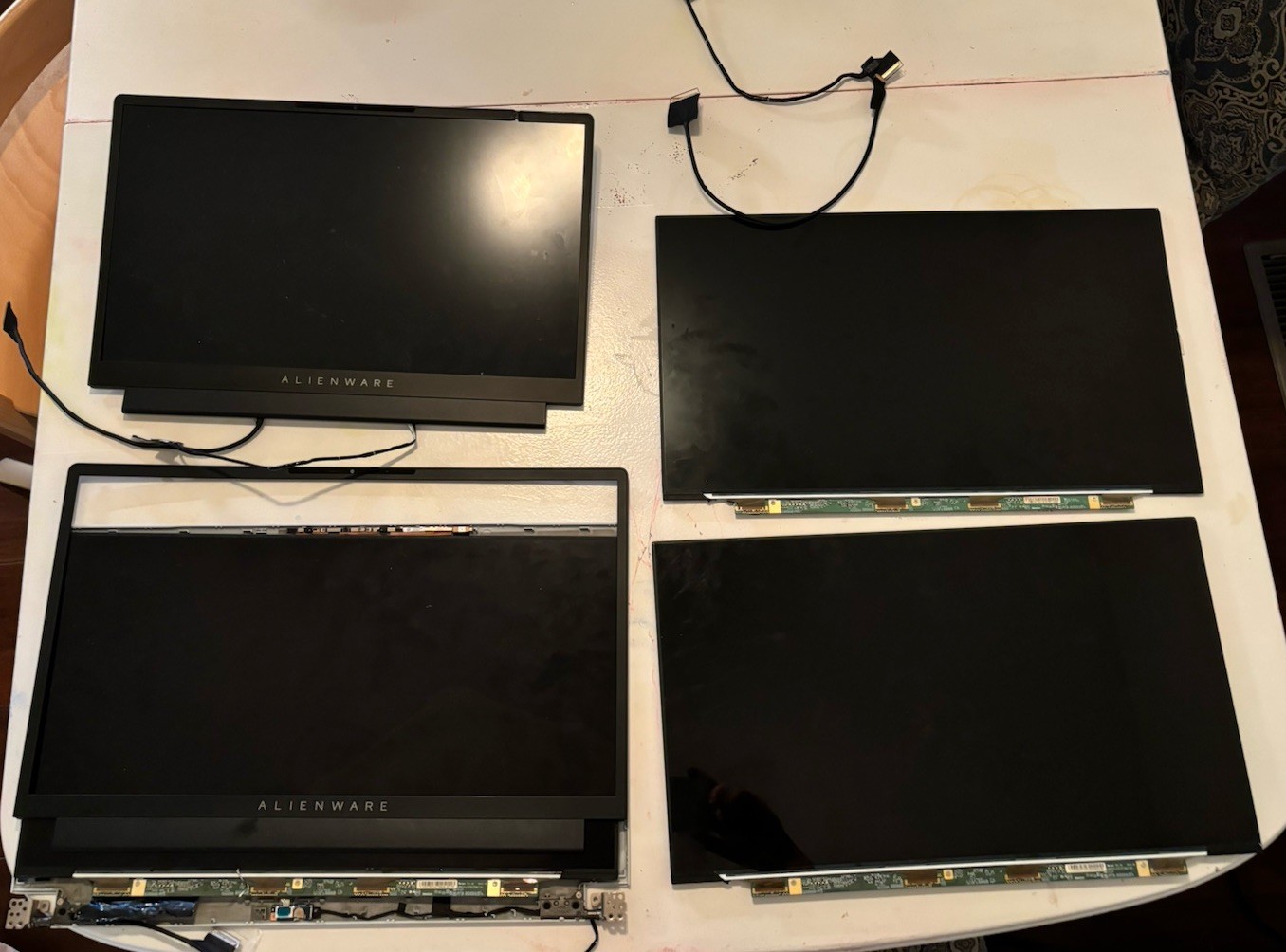 Lot Of (4) Defective Alienware Laptop Displays