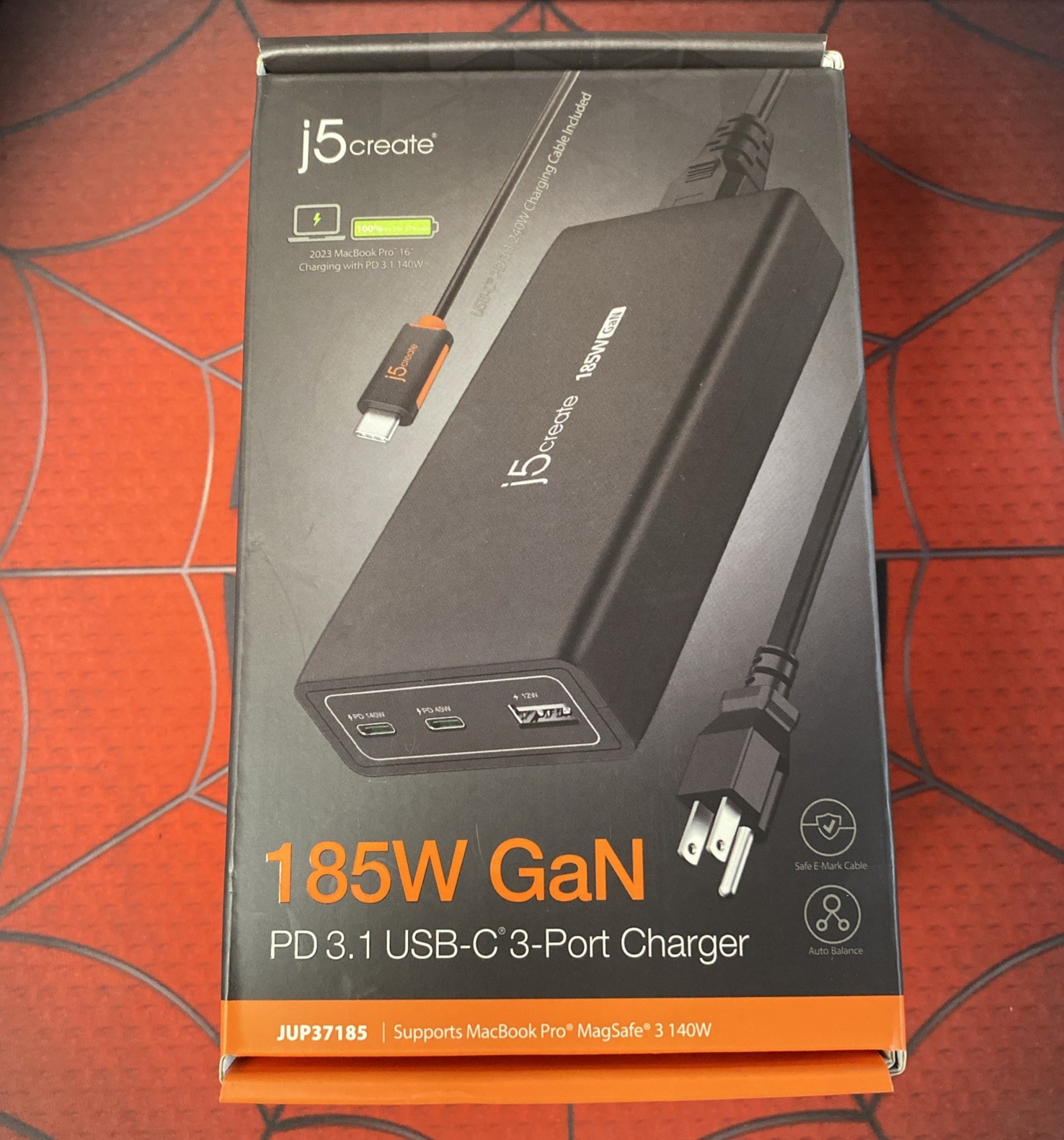 New j5create 185W GaN PD 3.1 USB-C Charger JUP37185 140W MacBook Pro Fast Charge