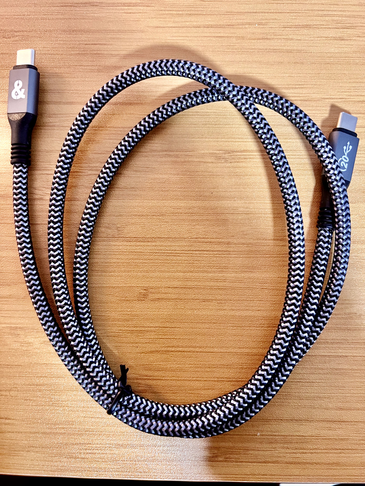 USB C to USB C 3.1 Fast Charging and Data Transfer Cable (Free shipping)