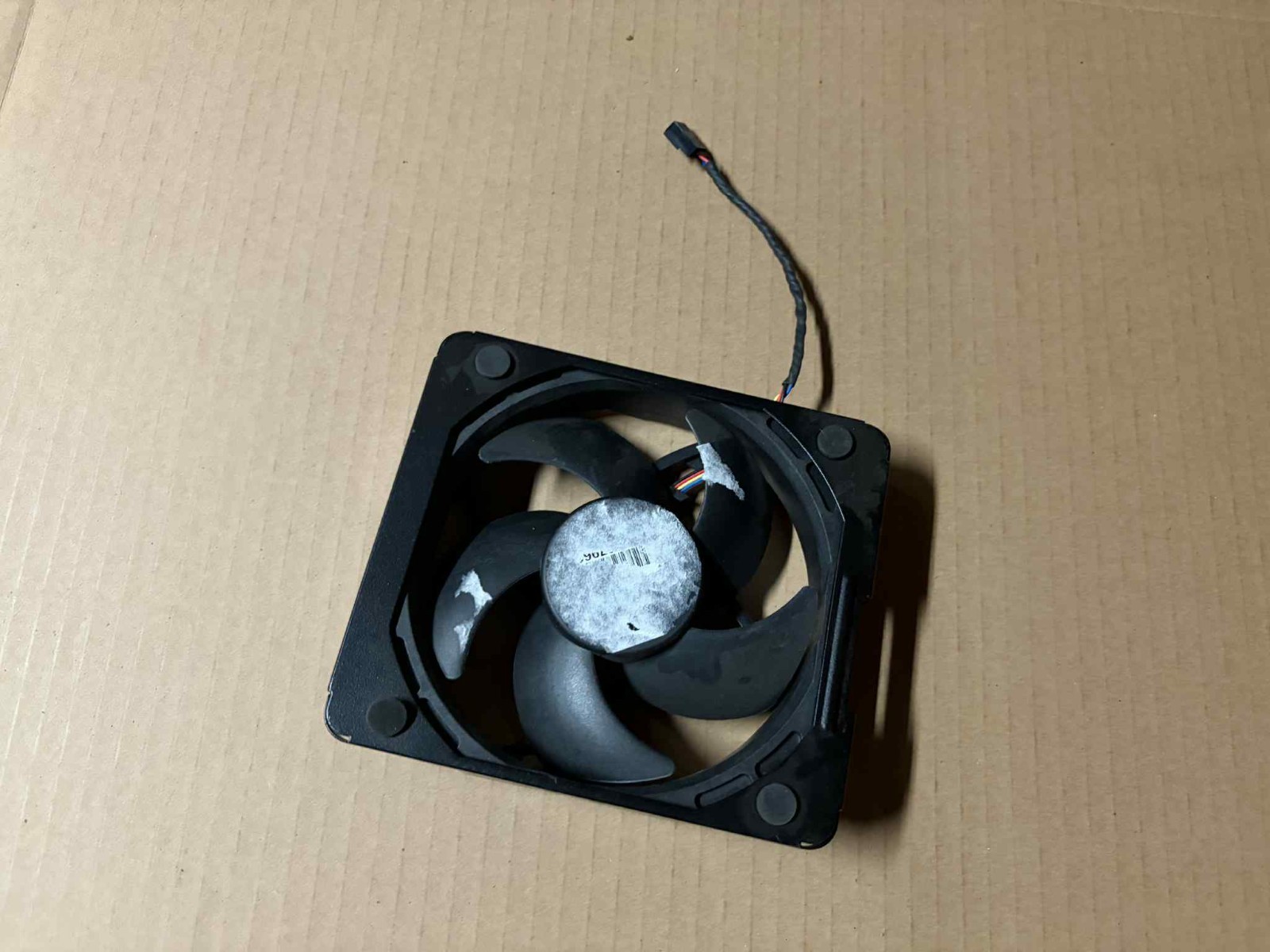 GENUINE Alienware R13 High Volume Cooling Fan Dell X176F V08F4