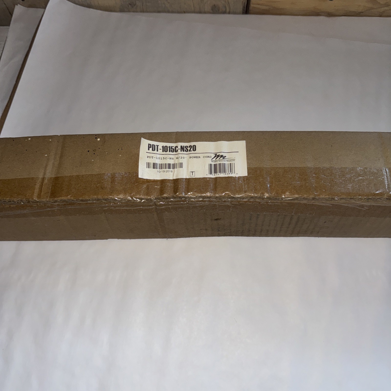 Middle Atlantic PDT-1015C-NS20 10 Outlet 15A Vertical Rackmount Power Strip