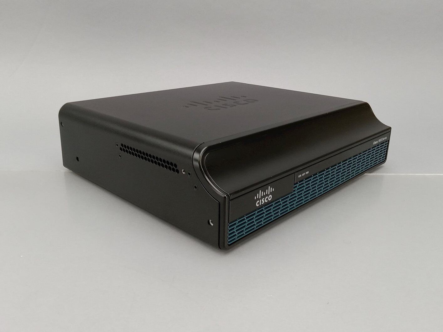 Cisco CISCO1941-SEC/K9 2-Port + 2 EHWIC Slots Gigabit Ethernet Router IP Base MW