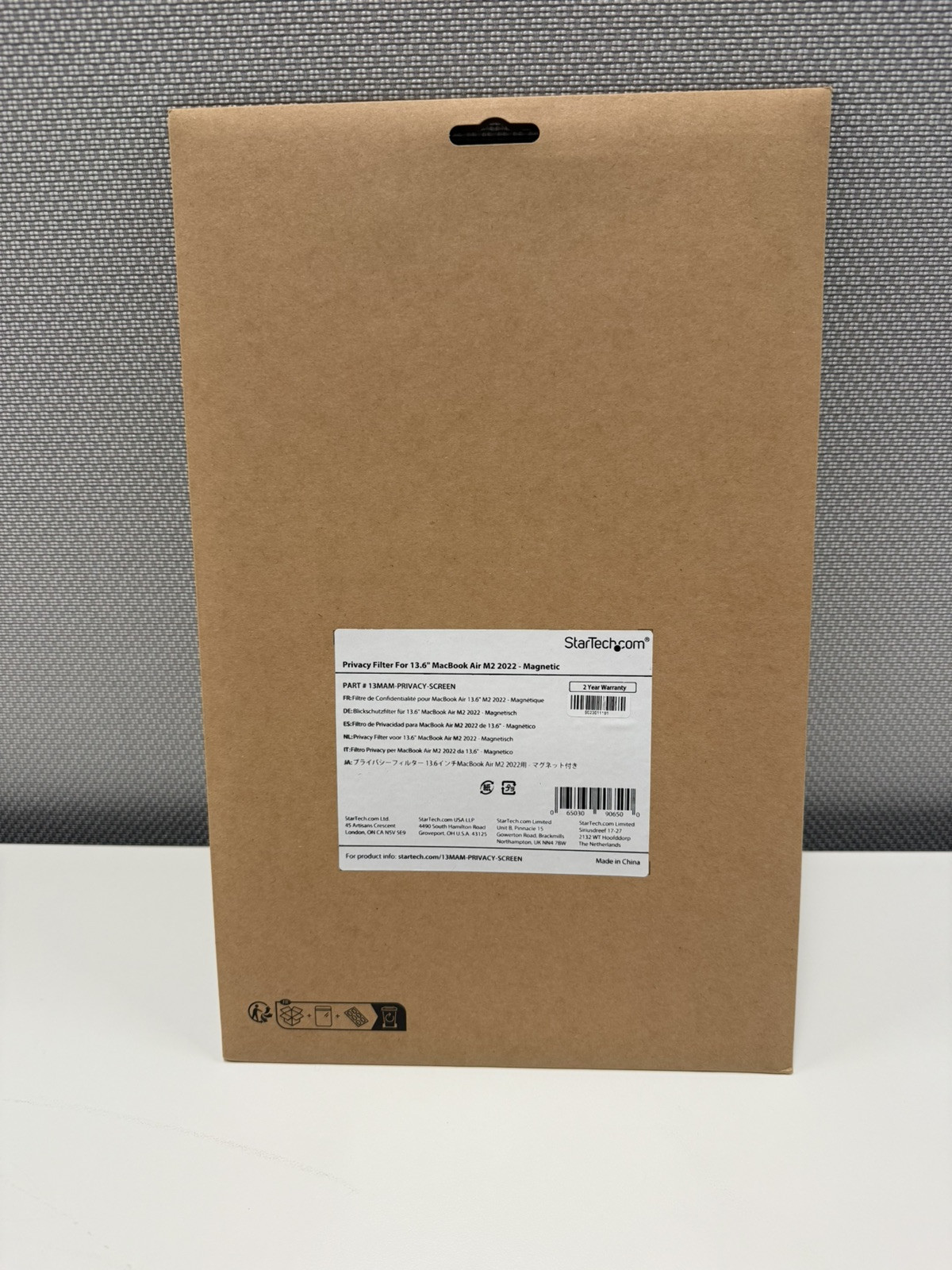 StarTech 13" MacBook Air M2 2022 Magnetic Privacy Filter