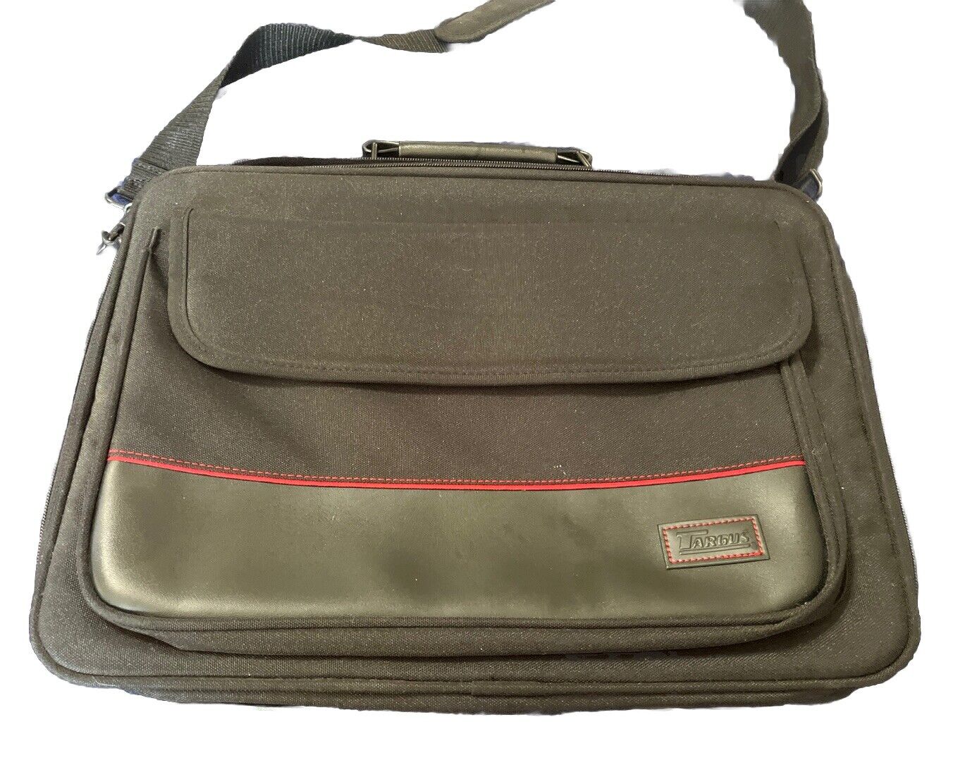 Targus Laptop Bag Carrying Case Black Red Accent Model CN01