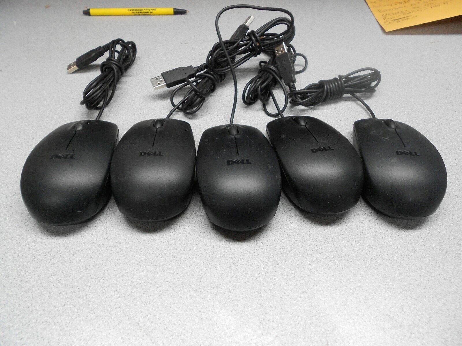   Genuine Dell Black Wired USB Optical Scroll Mouse MS111-L Pre Owned 5X 