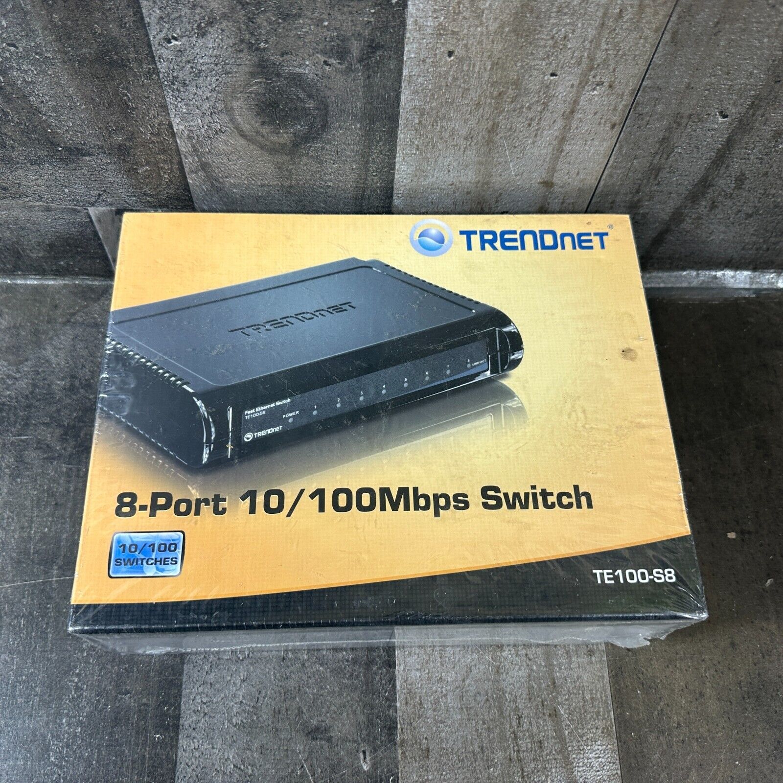 SEALED TRENDnet TE100-S8 8-PORT 10/100Mbps FAST ETHERNET NETWORK SWITCH