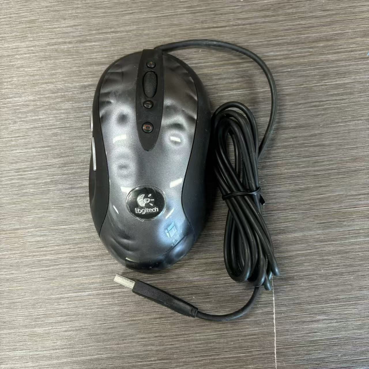 Logitech MX518 Wired Optical Gaming Mouse M/N M-BS81A P/N