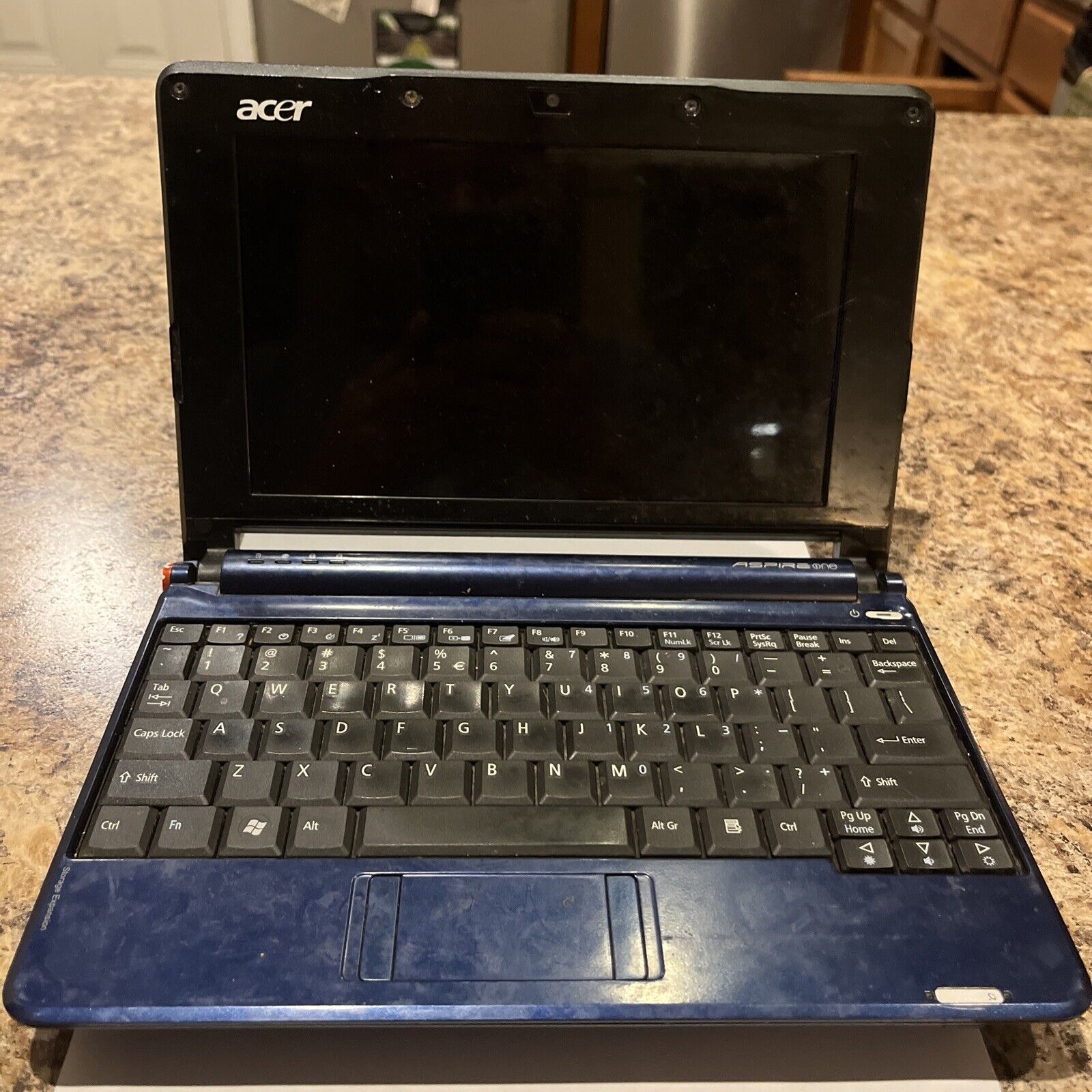 Acer Aspire One Series ZG5 Intel Atom 1.60GHz Netbook Laptop