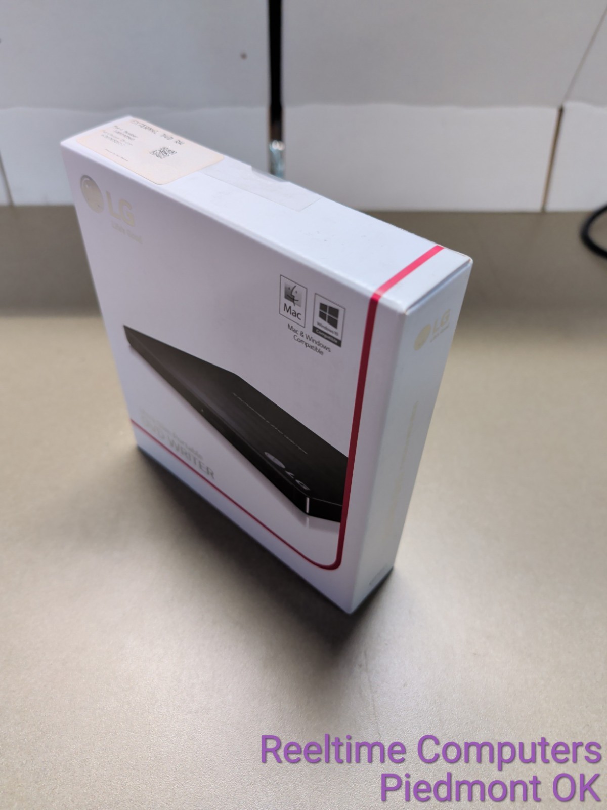 LG GP60NB50 Ultra Slim Portable DVD Writer M-DISC USB 2.0 Mac Windows Black
