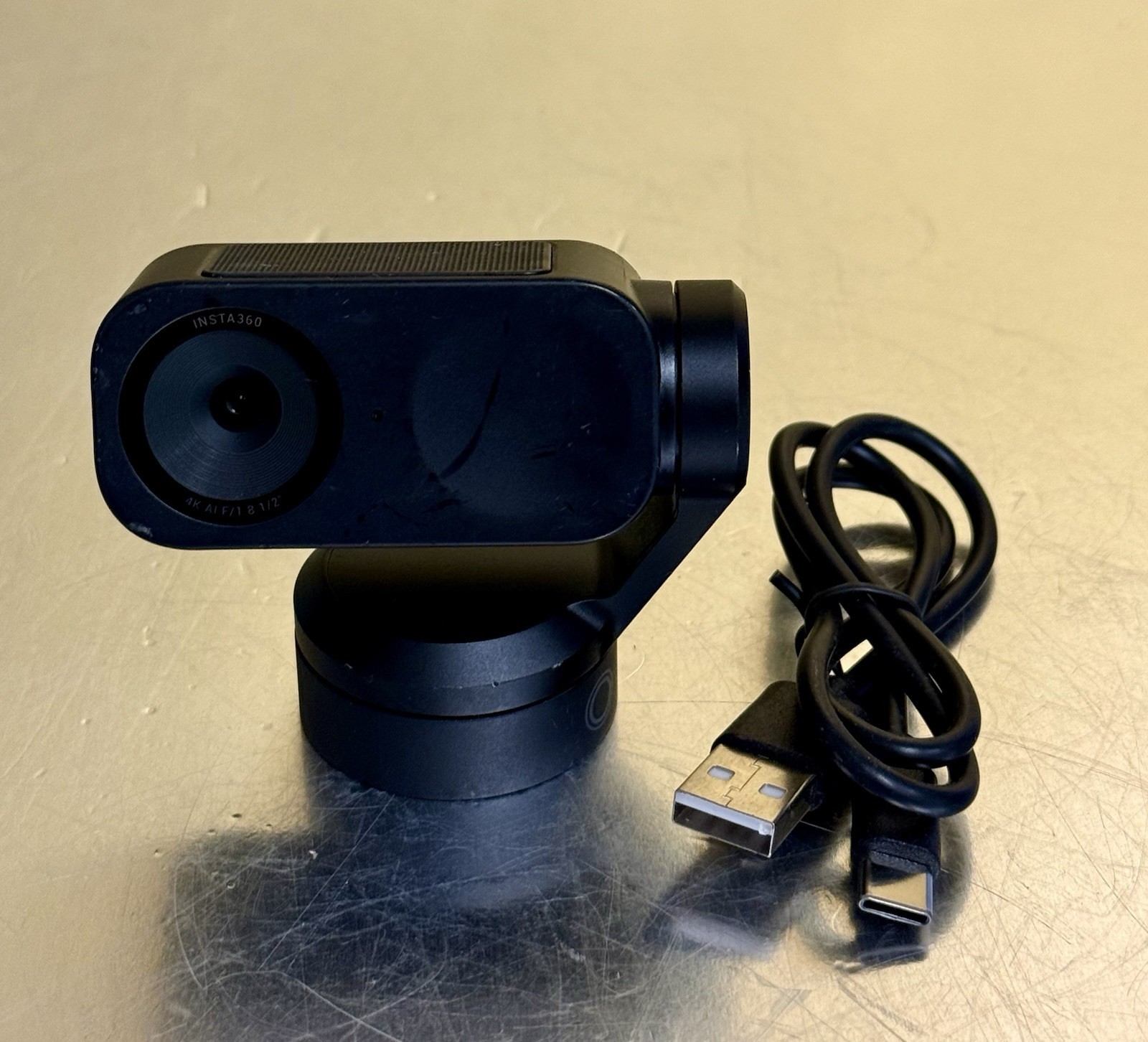 Insta360 Link 2 4K AI Webcam -Graphite Black CINSABNB *No Mount*