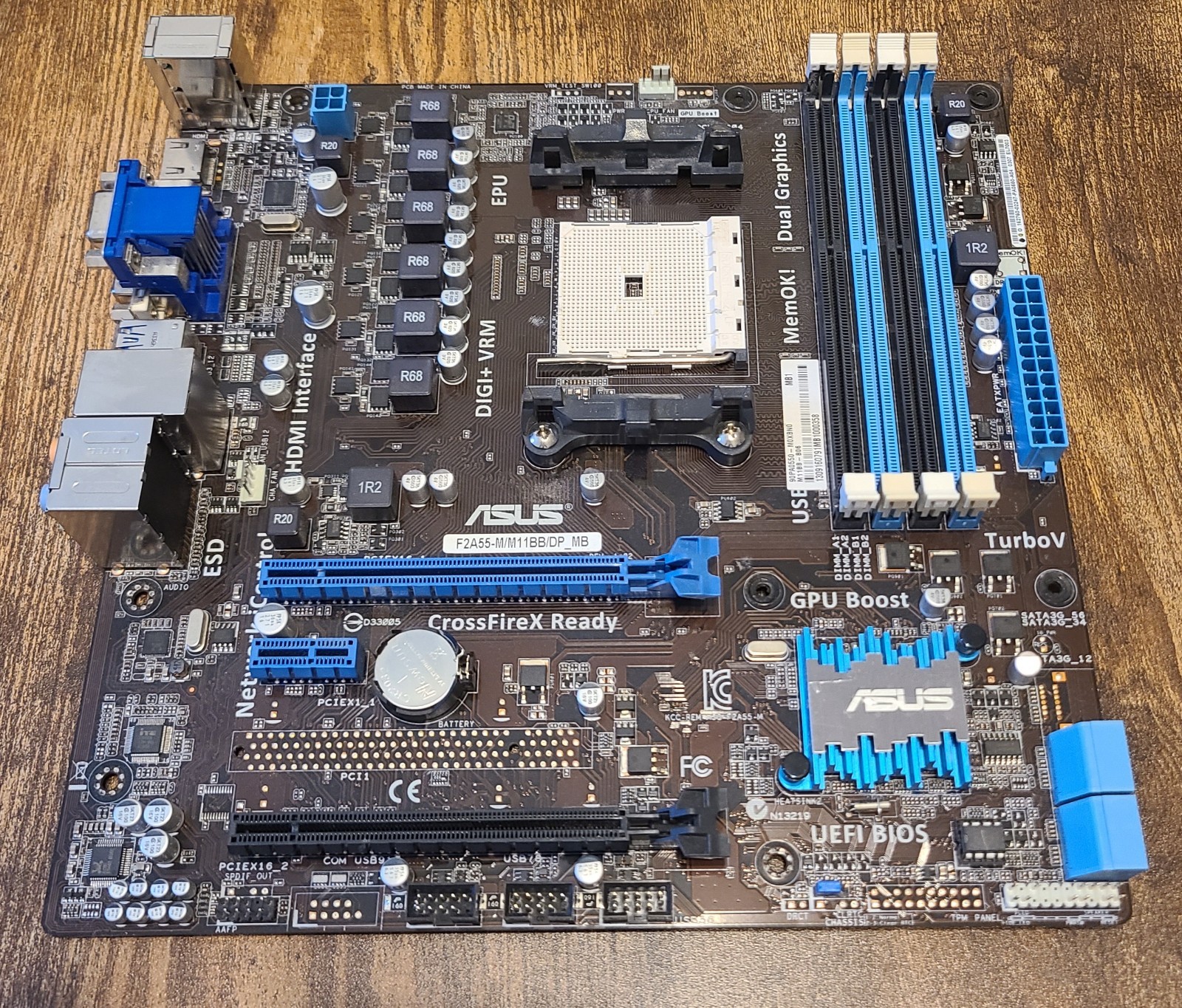 ASUS F2A55-M/M11BB/DP_MB AMD mATX Motherboard DDR3 Socket FM2