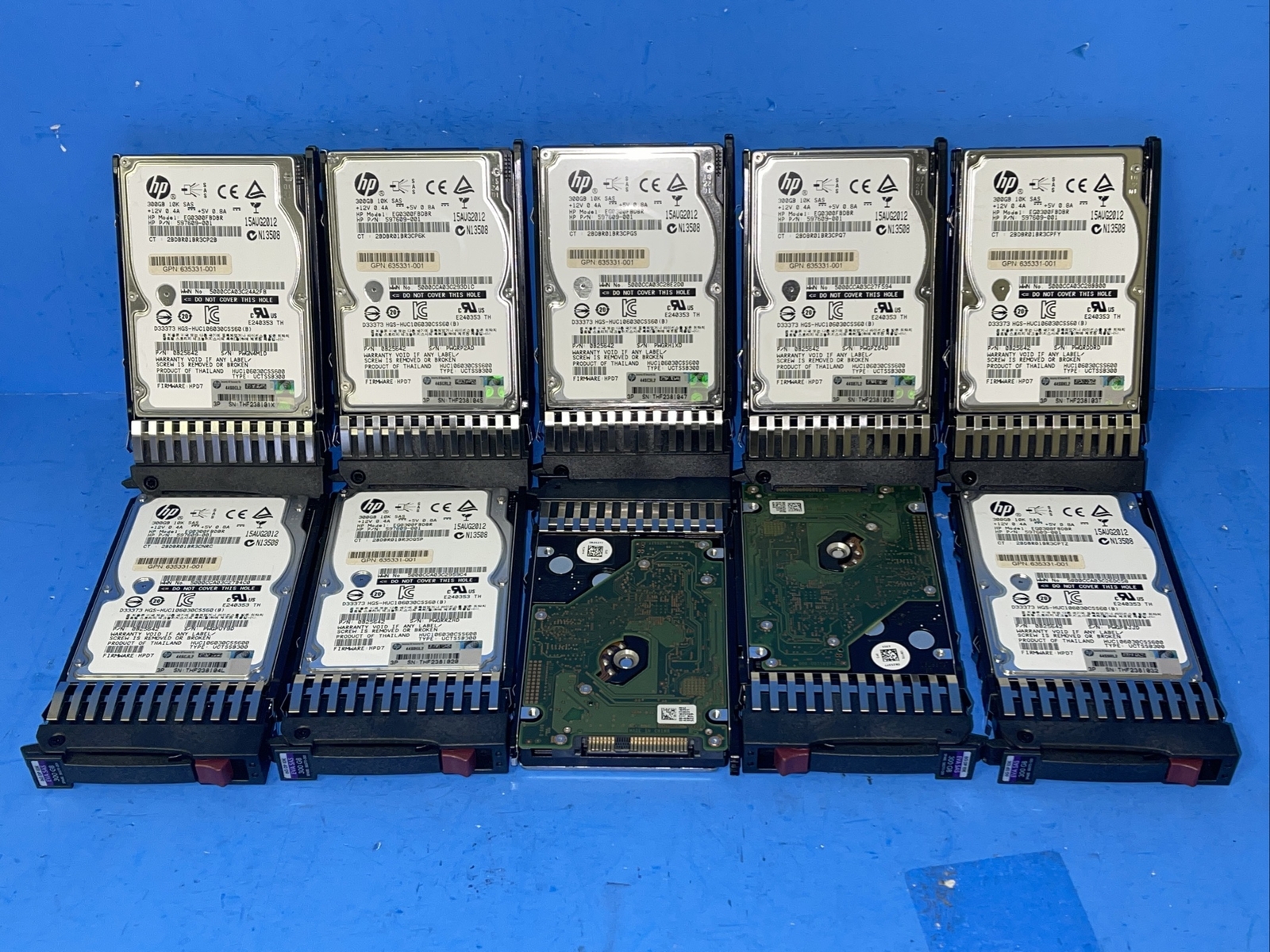 LOT OF 10 Hitachi Ultrastar C10K600 HUC106030CSS600 300GB Internal 10000RPM 2.5"