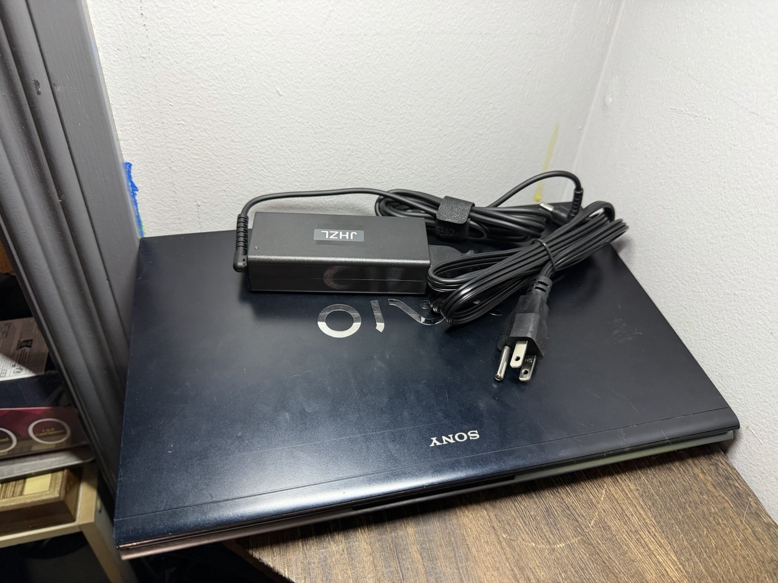 Sony VAIO Z VPCZ1 13.1” Laptop Intel Core i5 M520 4GB RAM Windows 7 Tested