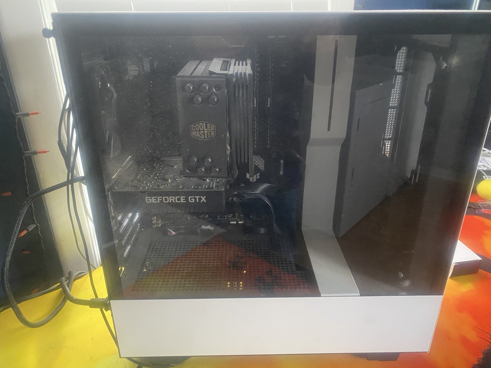 NZXT White Gaming Tower Desktop PC GeForce GTX TUF Gaming Motherboard