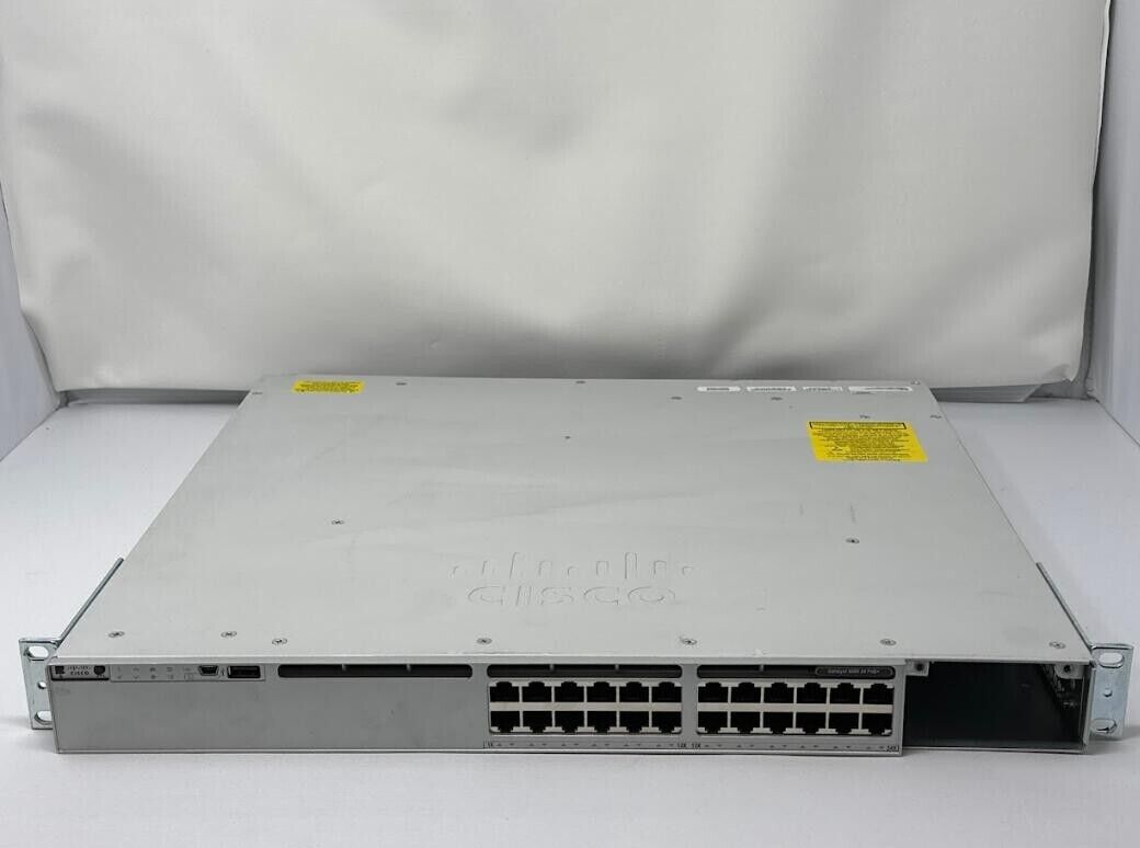 C9300-24P-A Cisco Catalyst 9300 Network Advantage 24 port PoE Switch