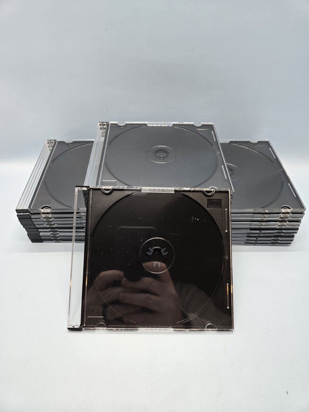 CD JEWEL CASES • Stack of 25 NEW Slim Black Clear Compact Disc Game Holders Snap