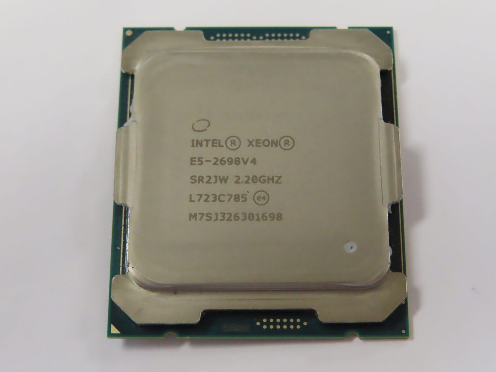 Intel Xeon E5-2698 V4 2.20GHz 50MB 20 Core 9.6GT/s 135W CPU Processor SR2JW