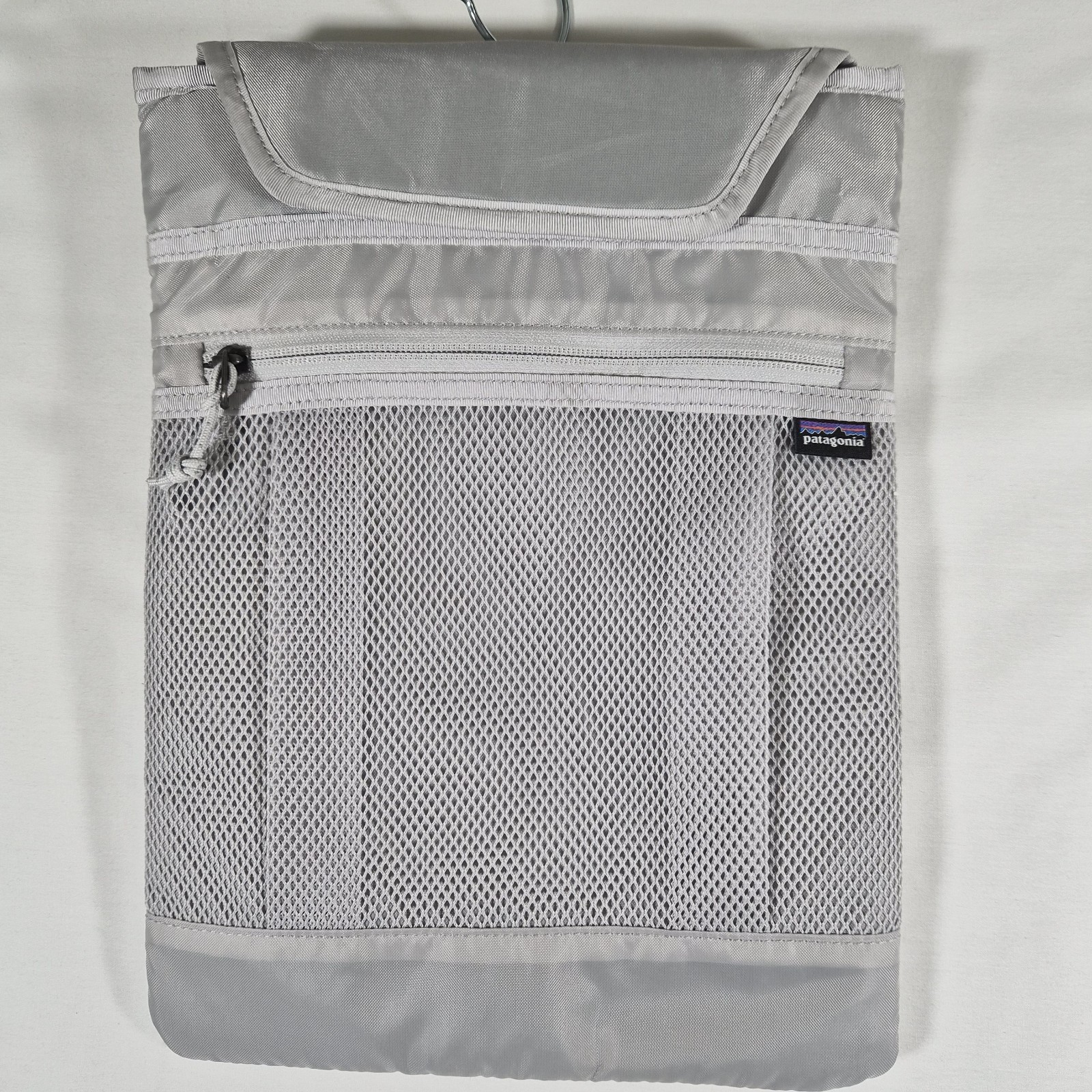 Patagonia Refugio Gray Padded Laptop Tablet Sleeve Bag Case Mesh Zip Pocket 13"