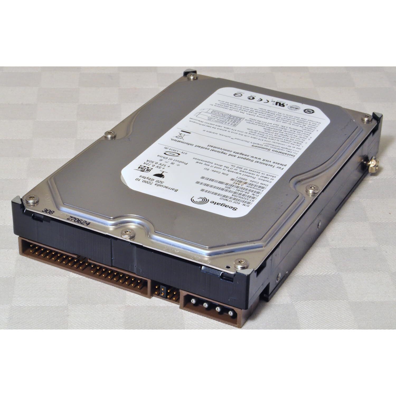 Seagate ST303204N1A1A-RK 320 GB Ultra ATA/100 Internal Hard Drive
