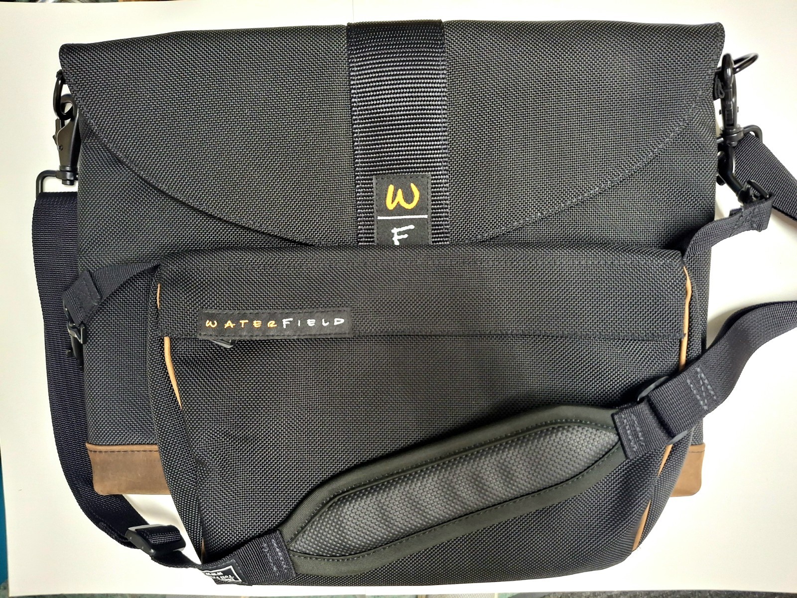 Waterfield Designs Sleeve Case Gear Pouch Shoulder Strap Laptop Bag Set USA