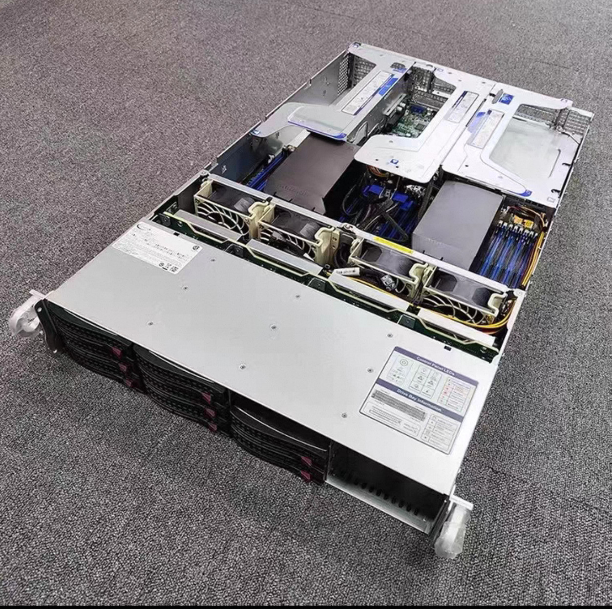 Supermicro AS-2023US-TR4 Server SupportAMD EPYC 7001/7002 CPU H11DSU-iN 9364-8i/