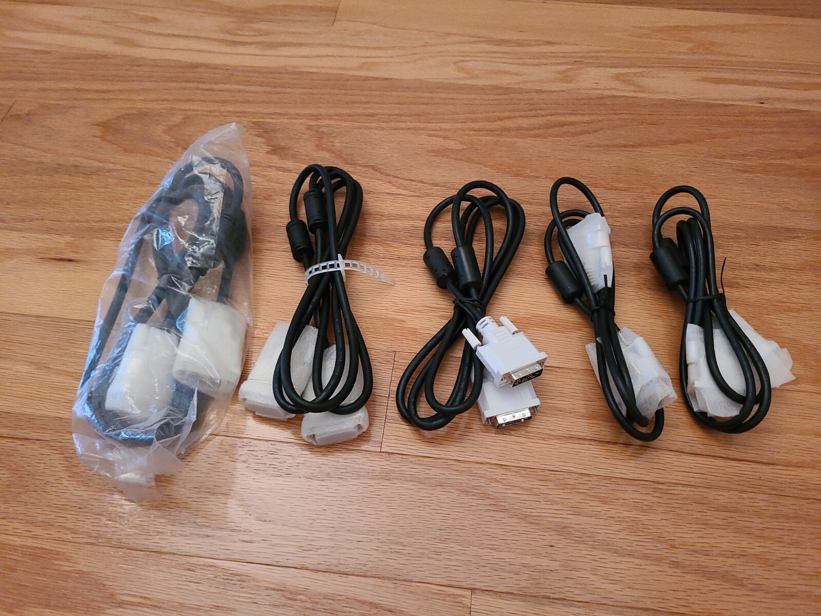 5 x Brand New DVI-D 18 Pin Single Link 6ft Male to Male Video Cables