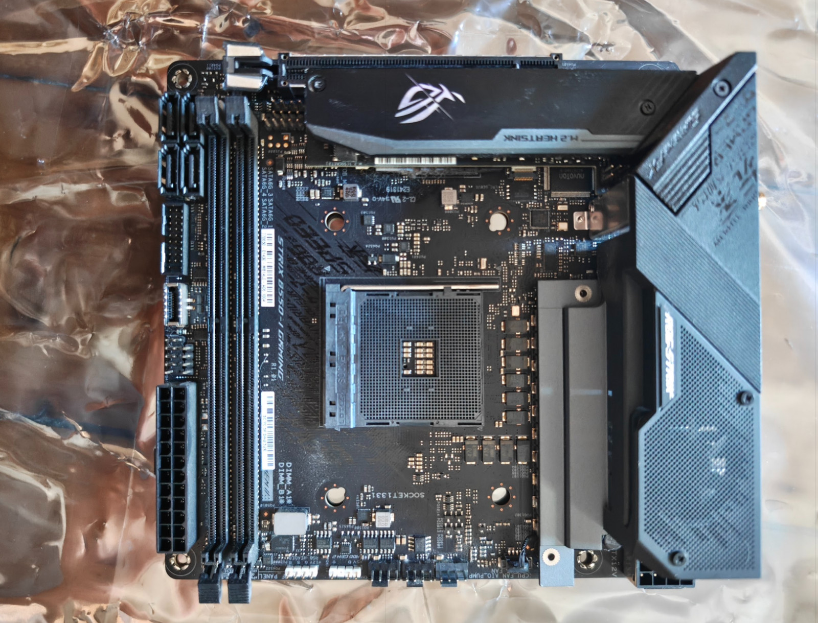 ASUS ROG Strix B550-I Gaming, AM4 Mini-ITX Motherboard