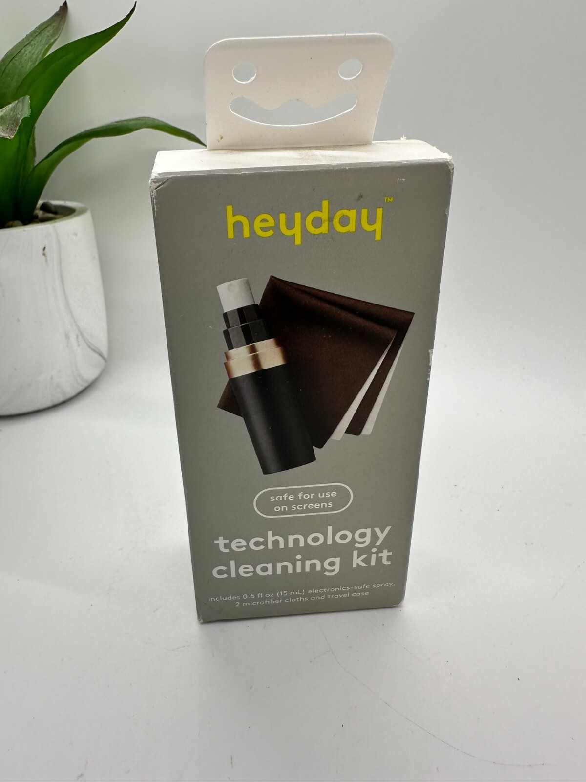 Heyday Technology Cleaning Kit For Screen - NEW