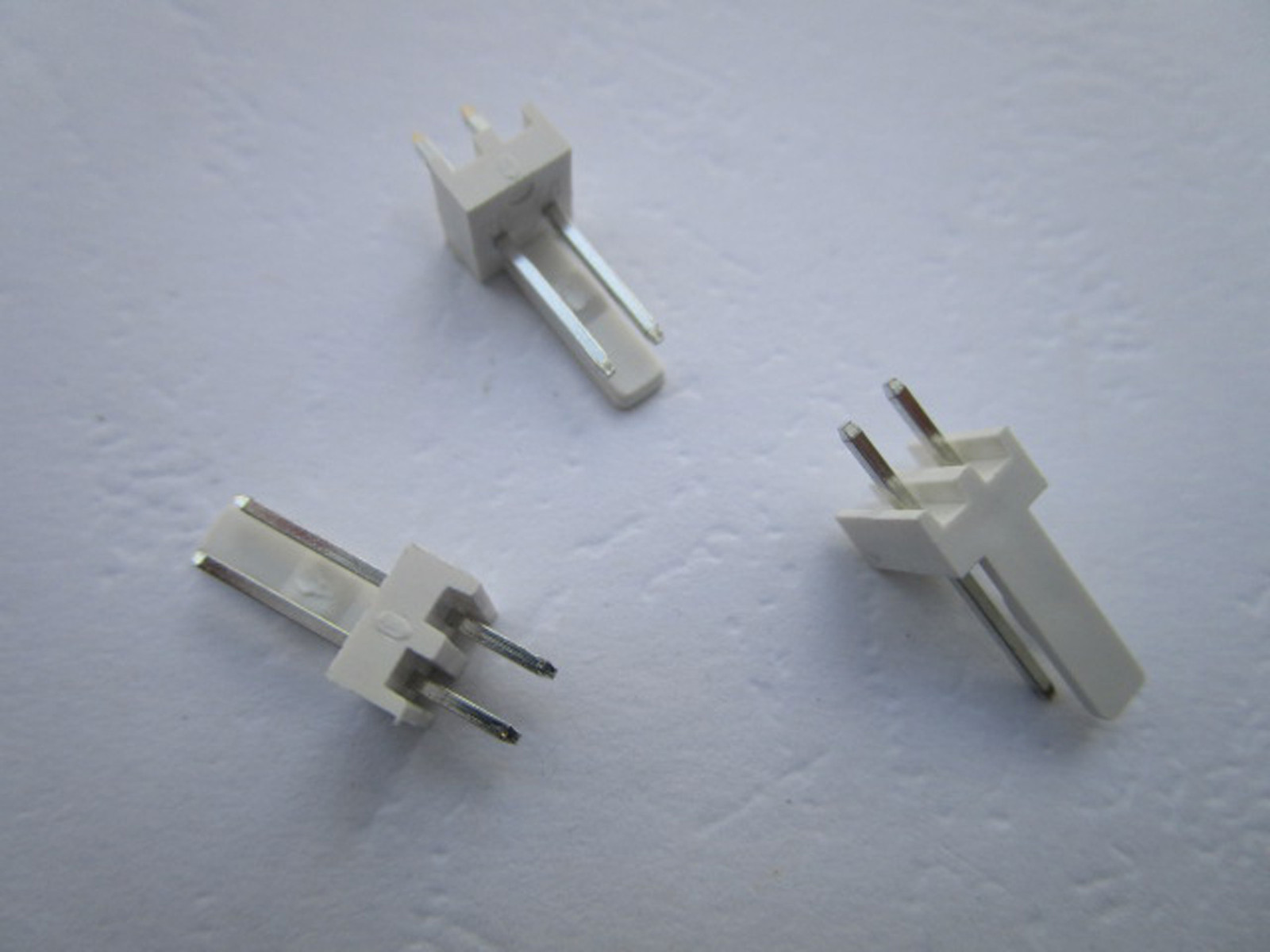 100 pcs 2510 Pitch 2.54mm 2 Pin Male Plug Connector Straight pin New