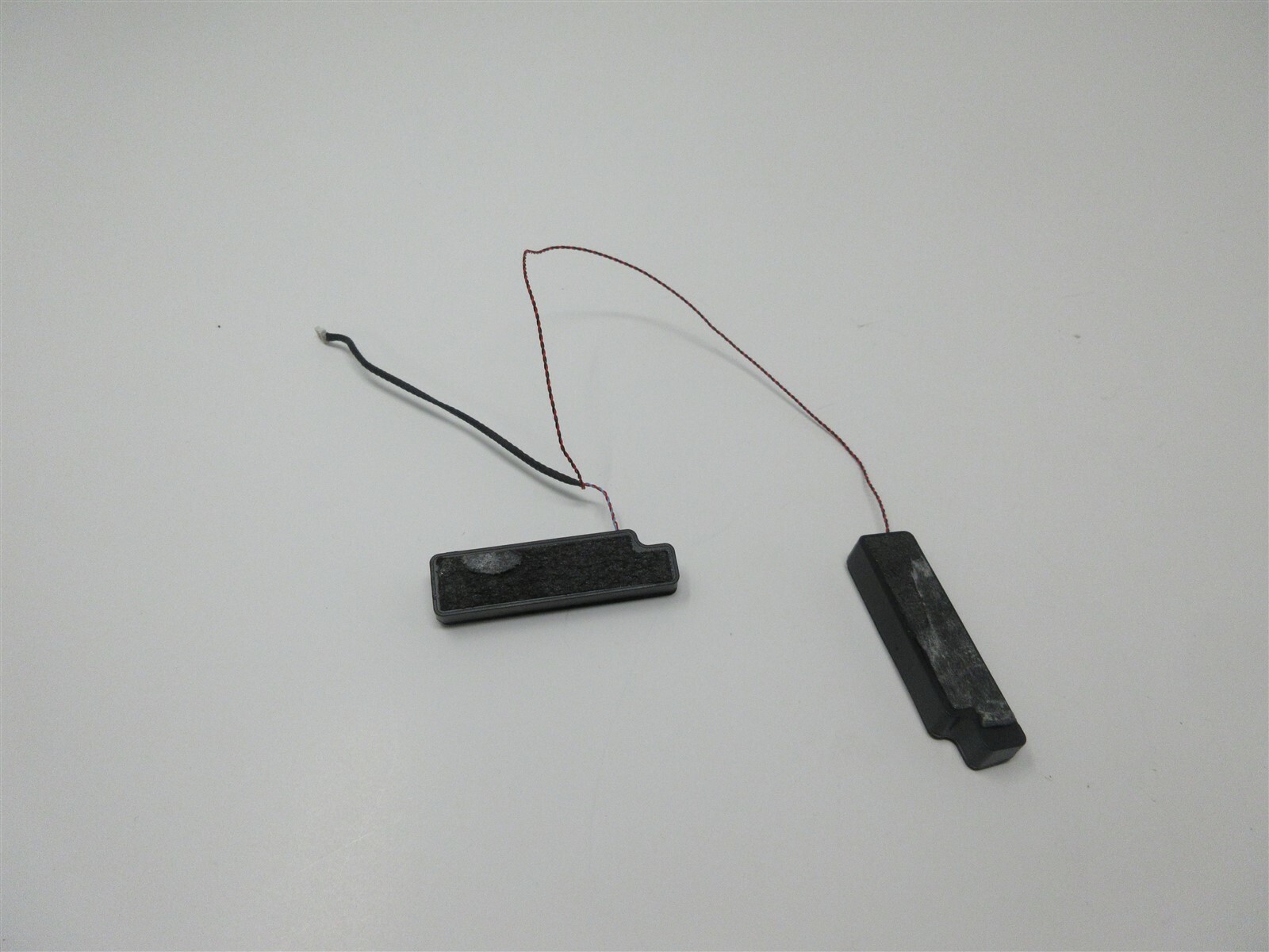 8S1016-00145 GENUINE HISENSE SPEAKER KIT LEFT+RIGHT CHROMEBOOK C11