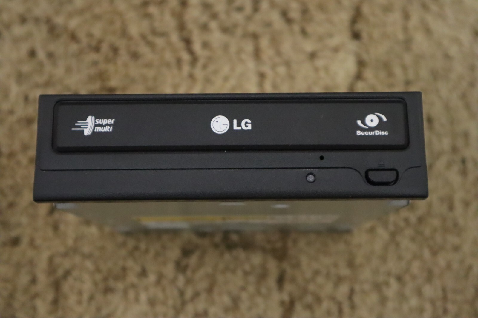 LG SUPER MULTI DVD REWRITER SATA DRIVE MODEL: GH22NS30