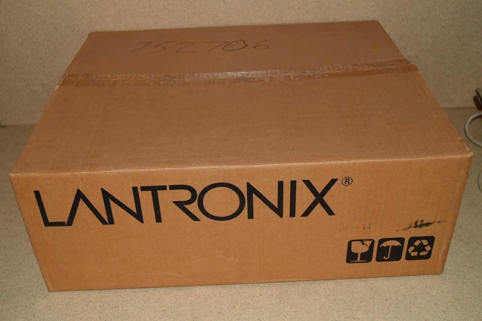 LANTRONIX SLC01622N-02 SLC SLC16 CONSOLE MANAGER- NEW IN BOX (AA)