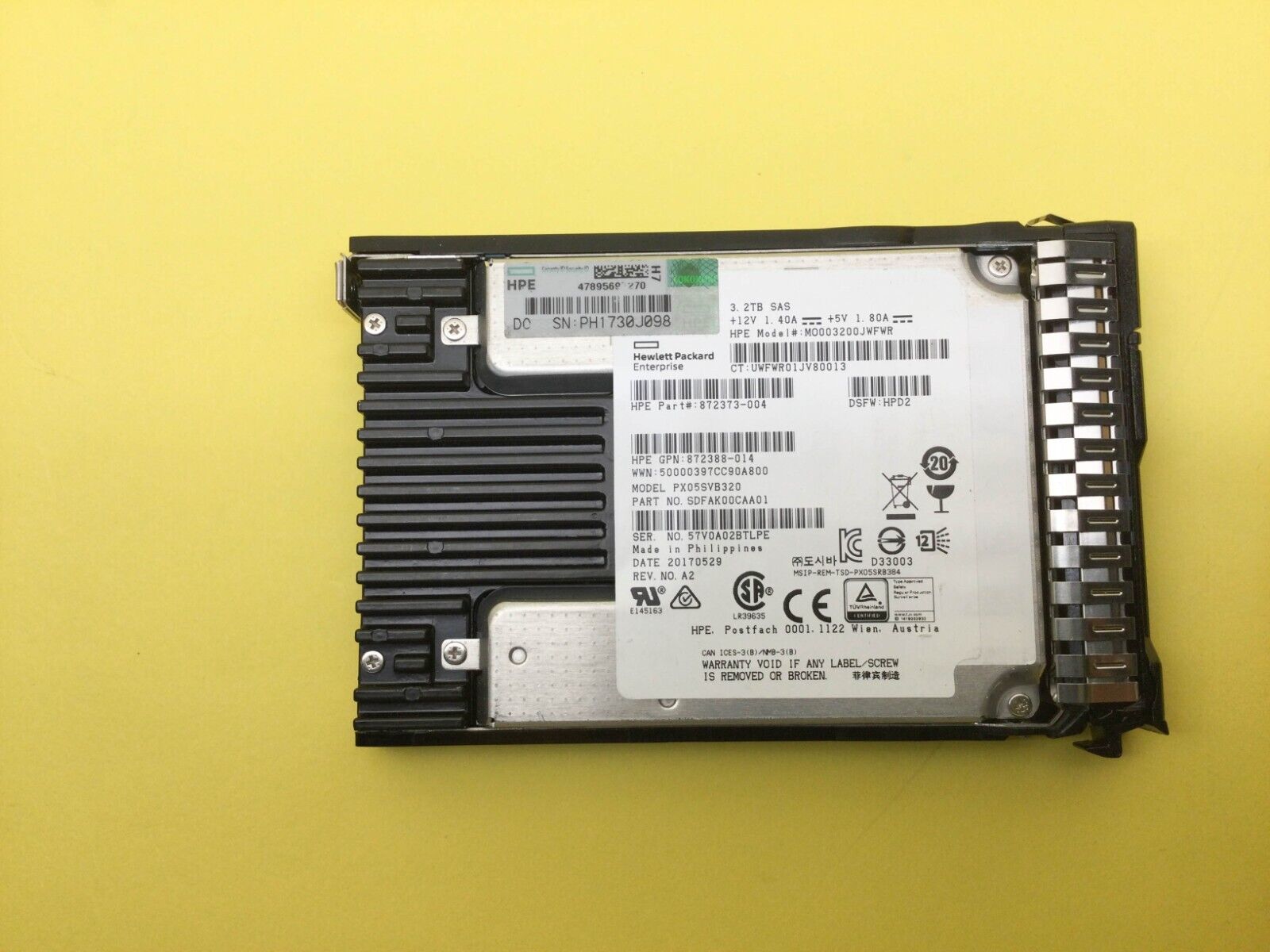 872386-B21 HPE 3.2TB SAS 12G MIXED USE SFF (2.5IN) SC PM5 SSD 872511-001