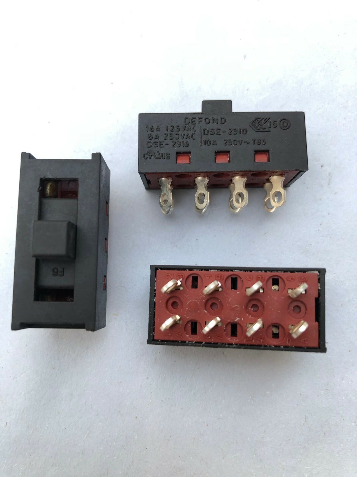 2PCS NEW DEFOND DSE-2316 8A250VAC 3 Positions Toggle Switch slide Switch