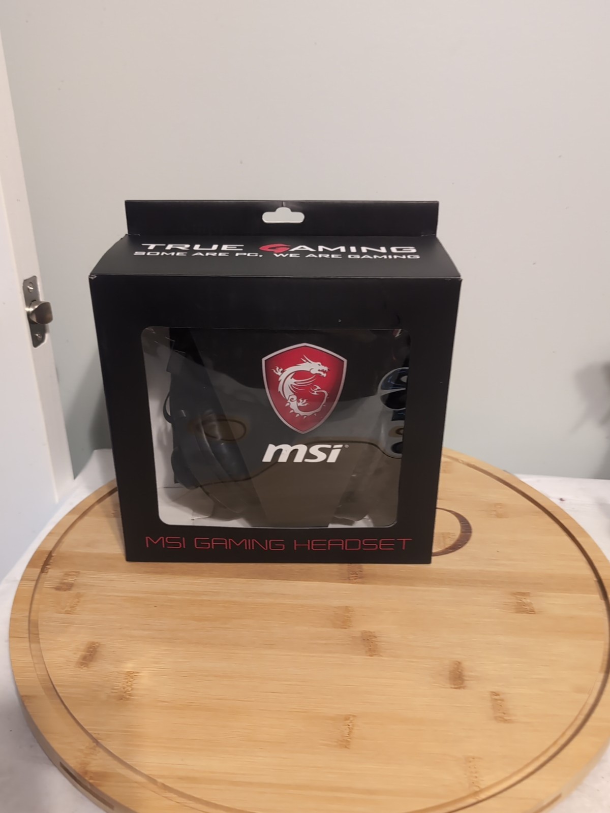MSI Dragon Fever Over Ear Adjustable Gaming Headset Black NEW