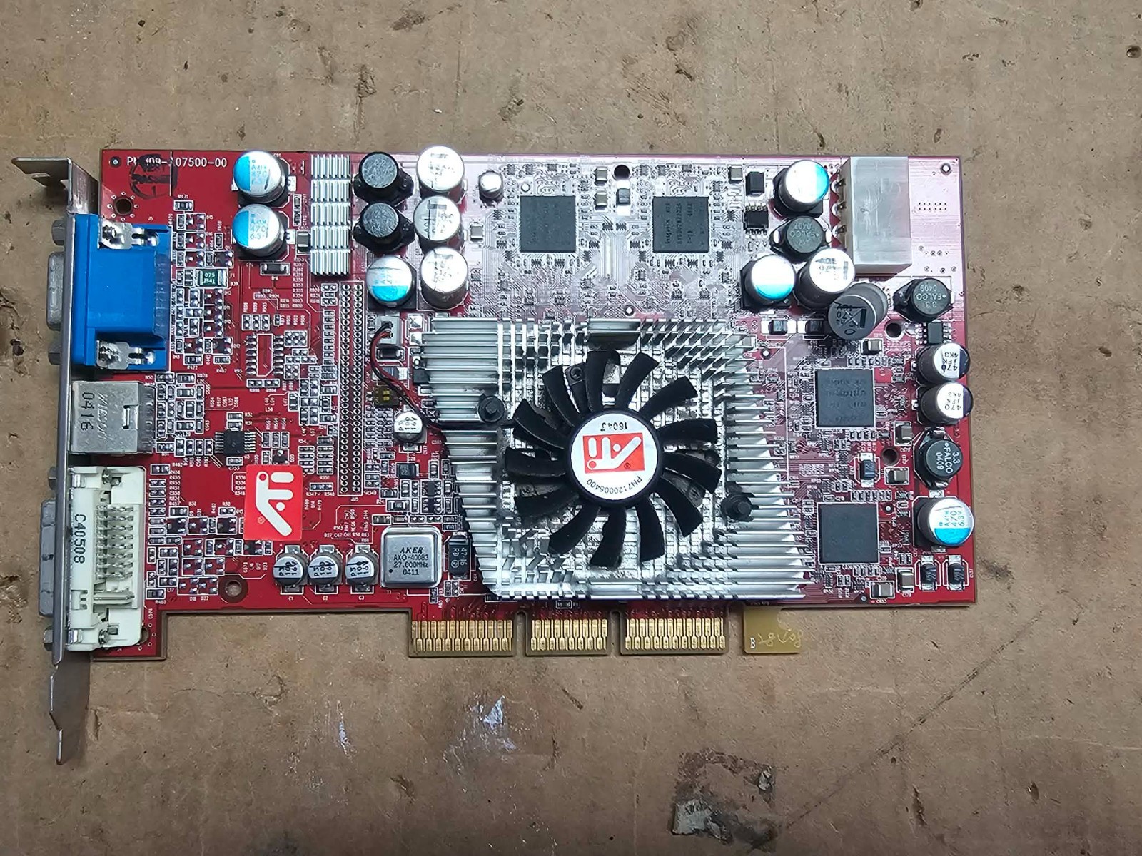 ATI Radeon 9800 Pro 128MB AGP GPU Video Gaming Card Works Needs Replacement Fan