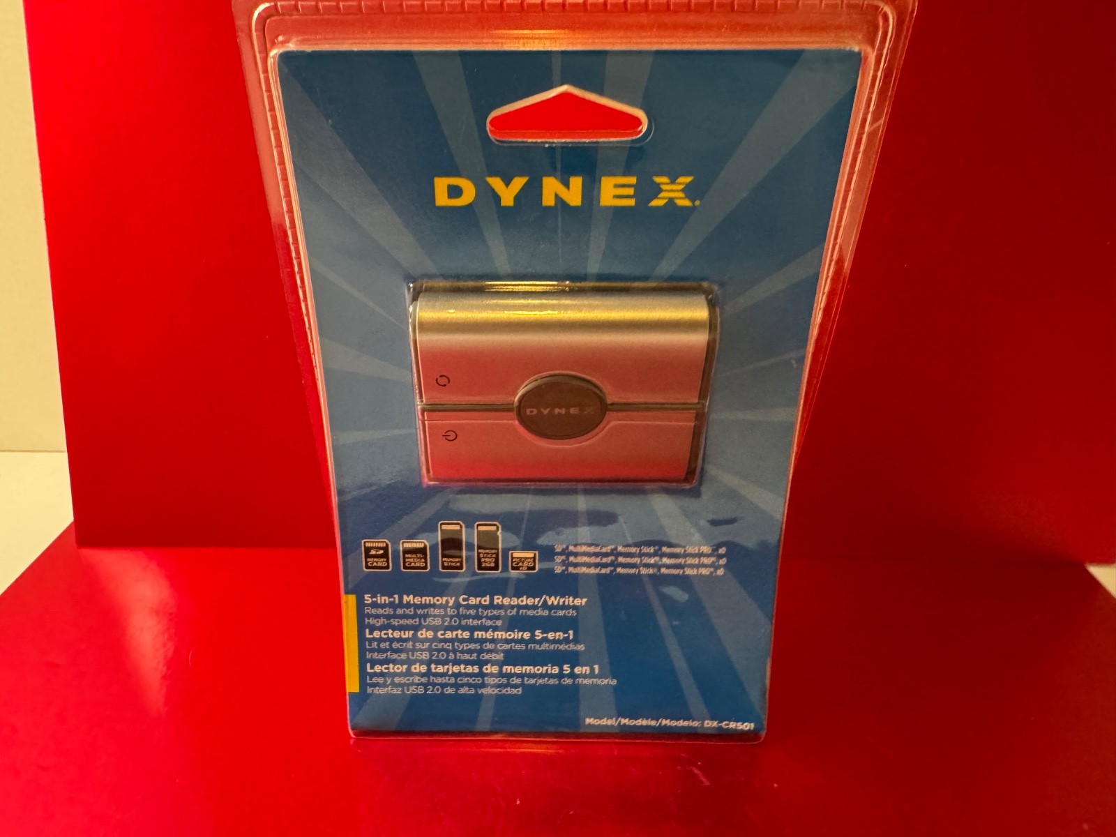 Dynex DX-CR501 External USB 5-in-1 Multi Memory Card Reader/Writer Universal New