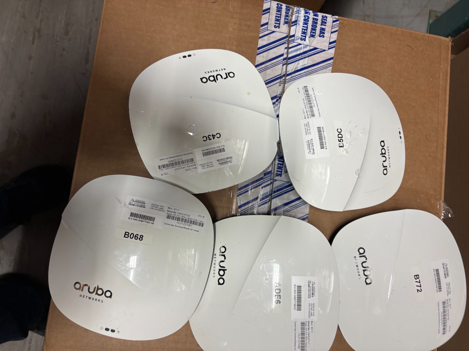LOT OF 25  Aruba Networks APIN0315 Wireless Acc Point IAP-315-RW  A grade